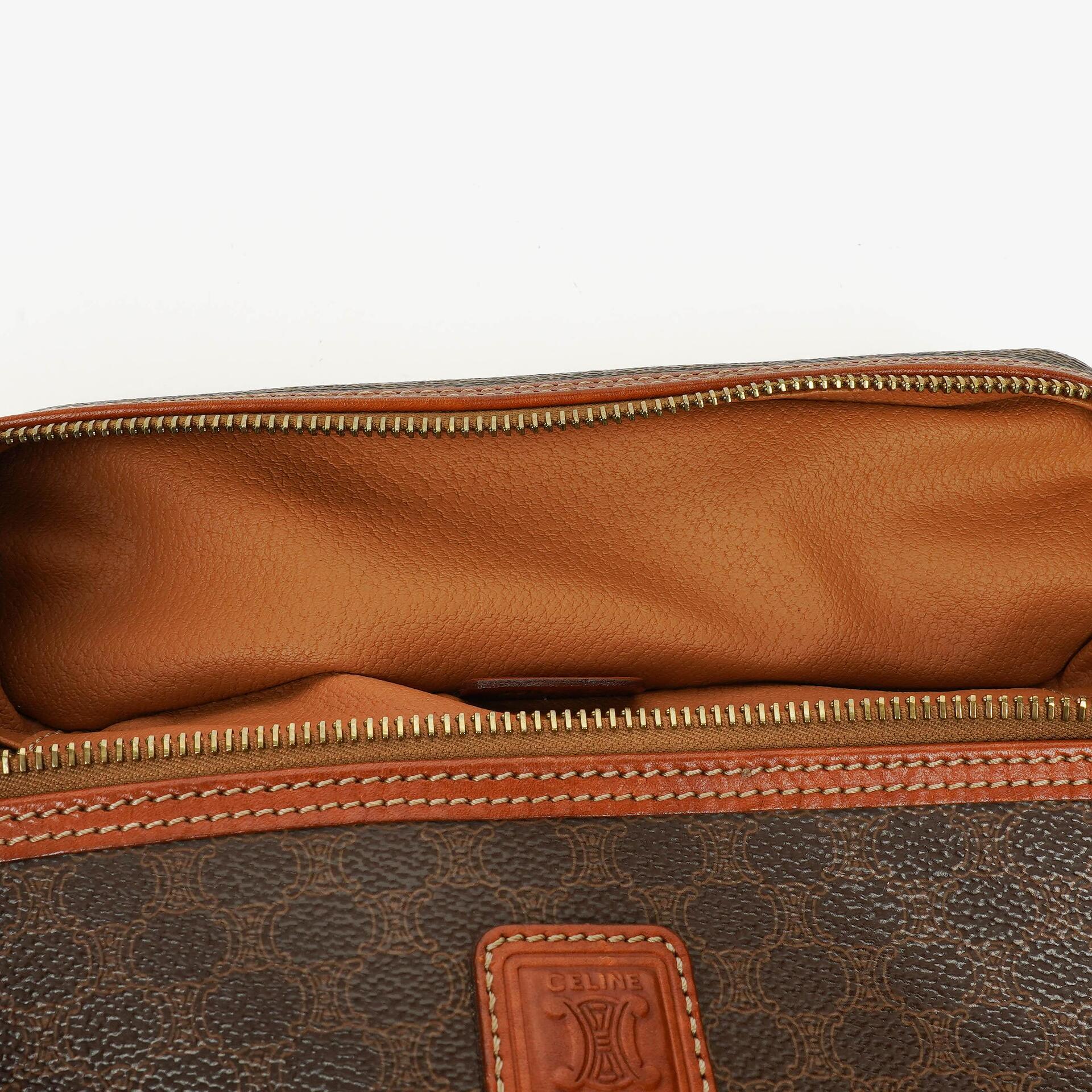 Celine Vanity Handtasche mit Macadam