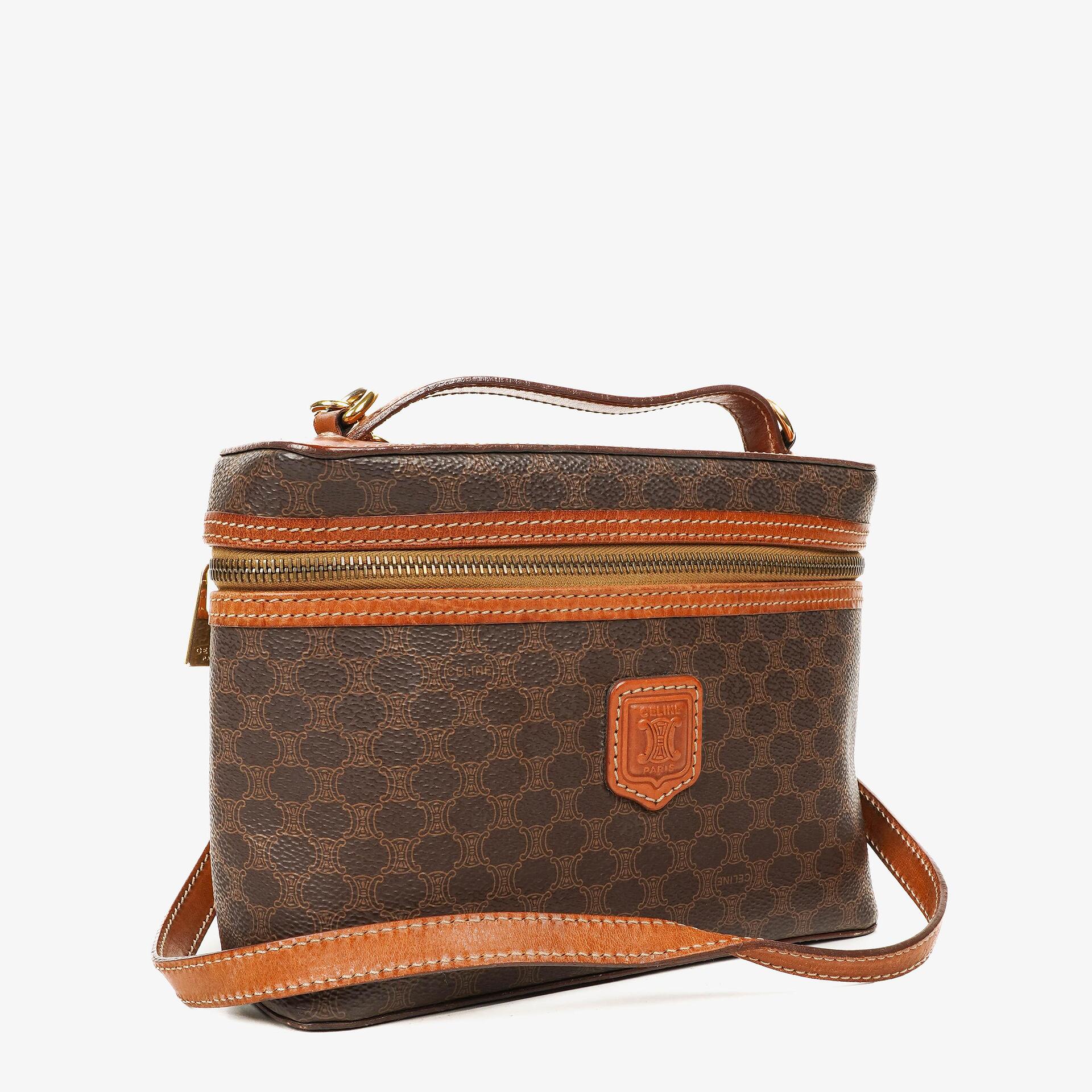 Celine Vanity Handtasche mit Macadam