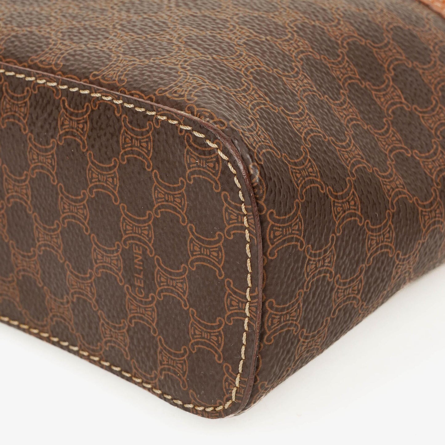 Celine Vanity Handtasche mit Macadam