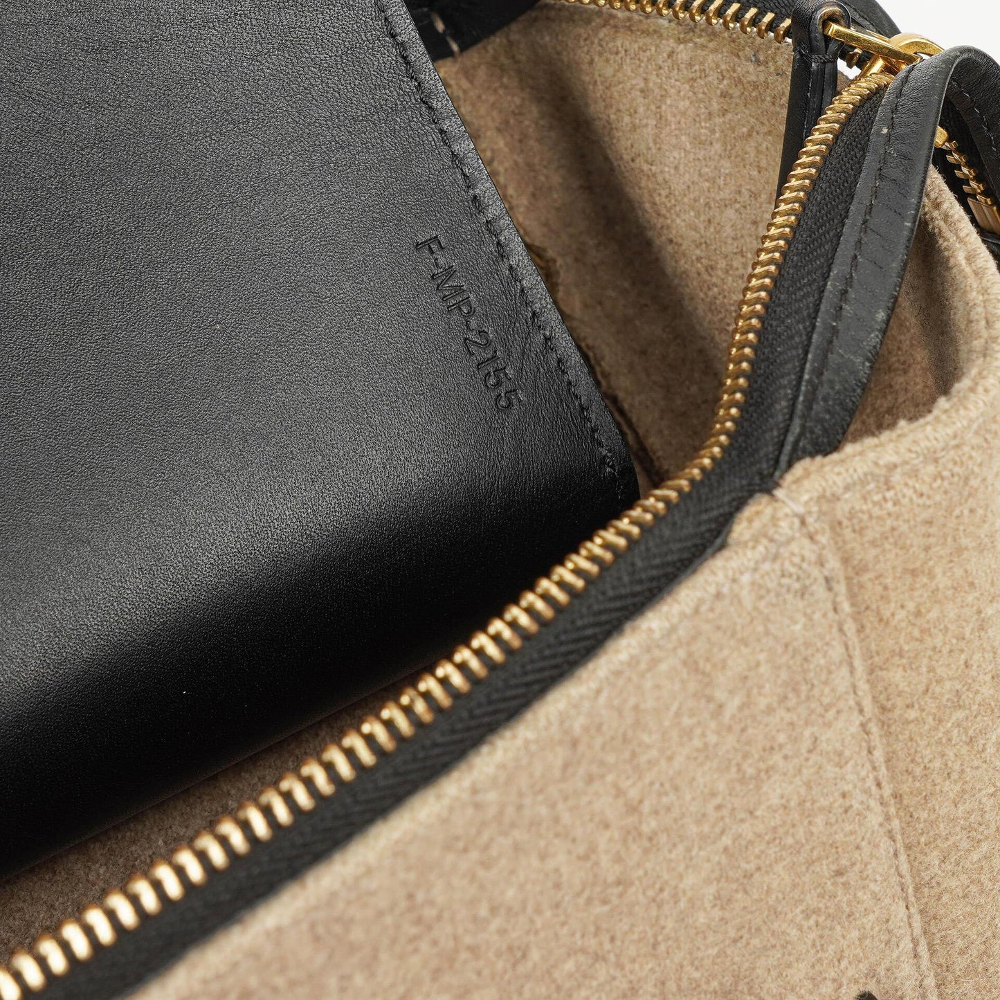 Celine Mini Belt Bag aus beigem glattem Kalbsleder