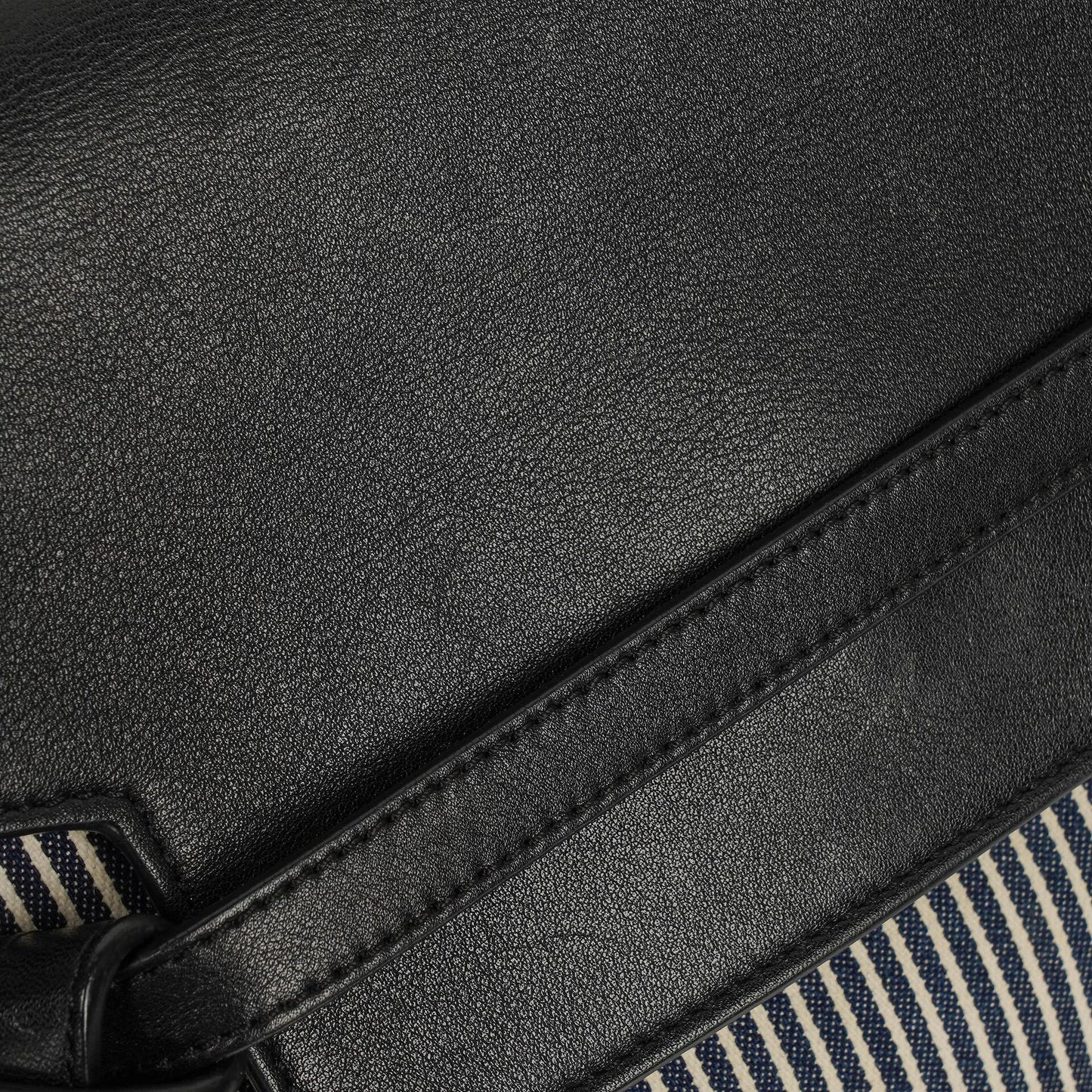 Celine Mini Belt Bag aus gestreiftem Canvas und Leder