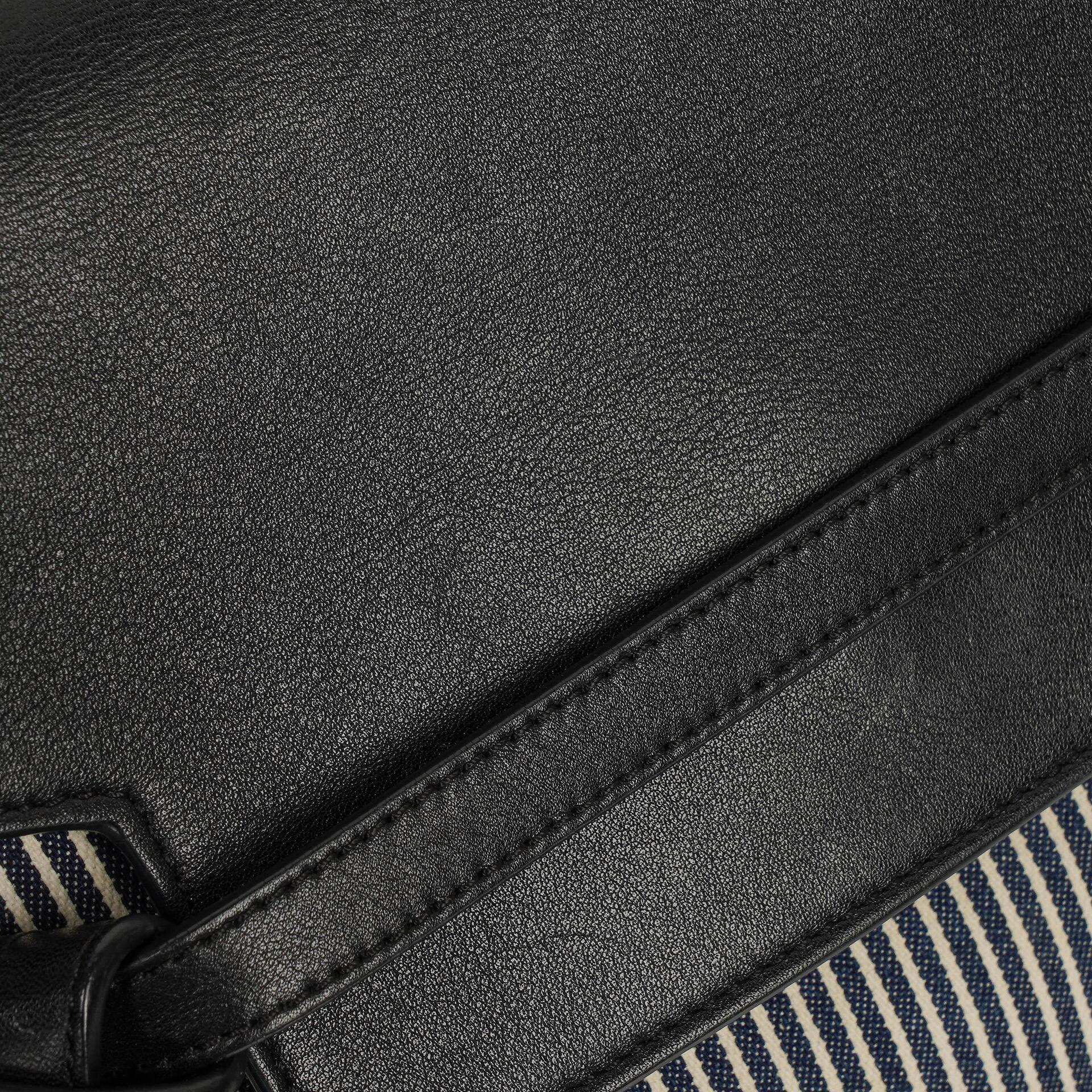 Celine Mini Belt Bag aus gestreiftem Canvas und Leder