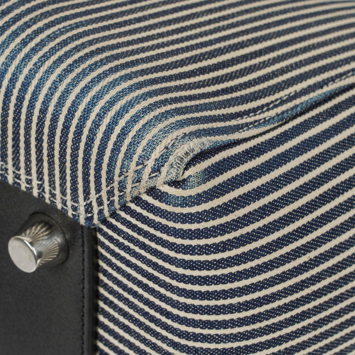 Celine Mini Belt Bag aus gestreiftem Canvas und Leder