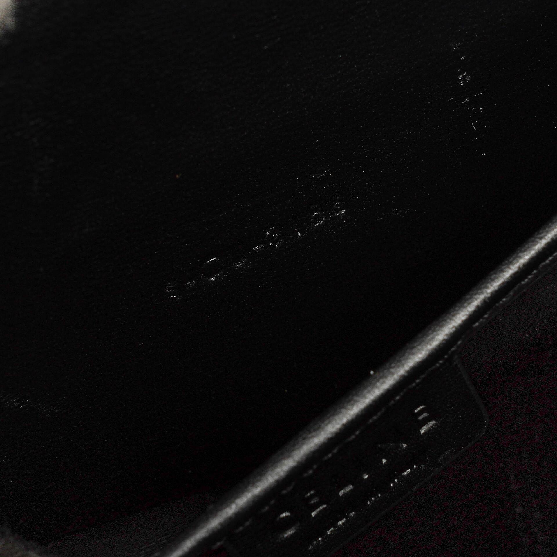Celine Nano Luggage Handtasche aus glattem schwarzem Kalbsleder mit mehrfarbigen Nähten