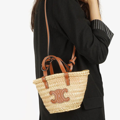 Celine Classic Triomphe Nano Panier aus Kalbsleder mit Palmblättern