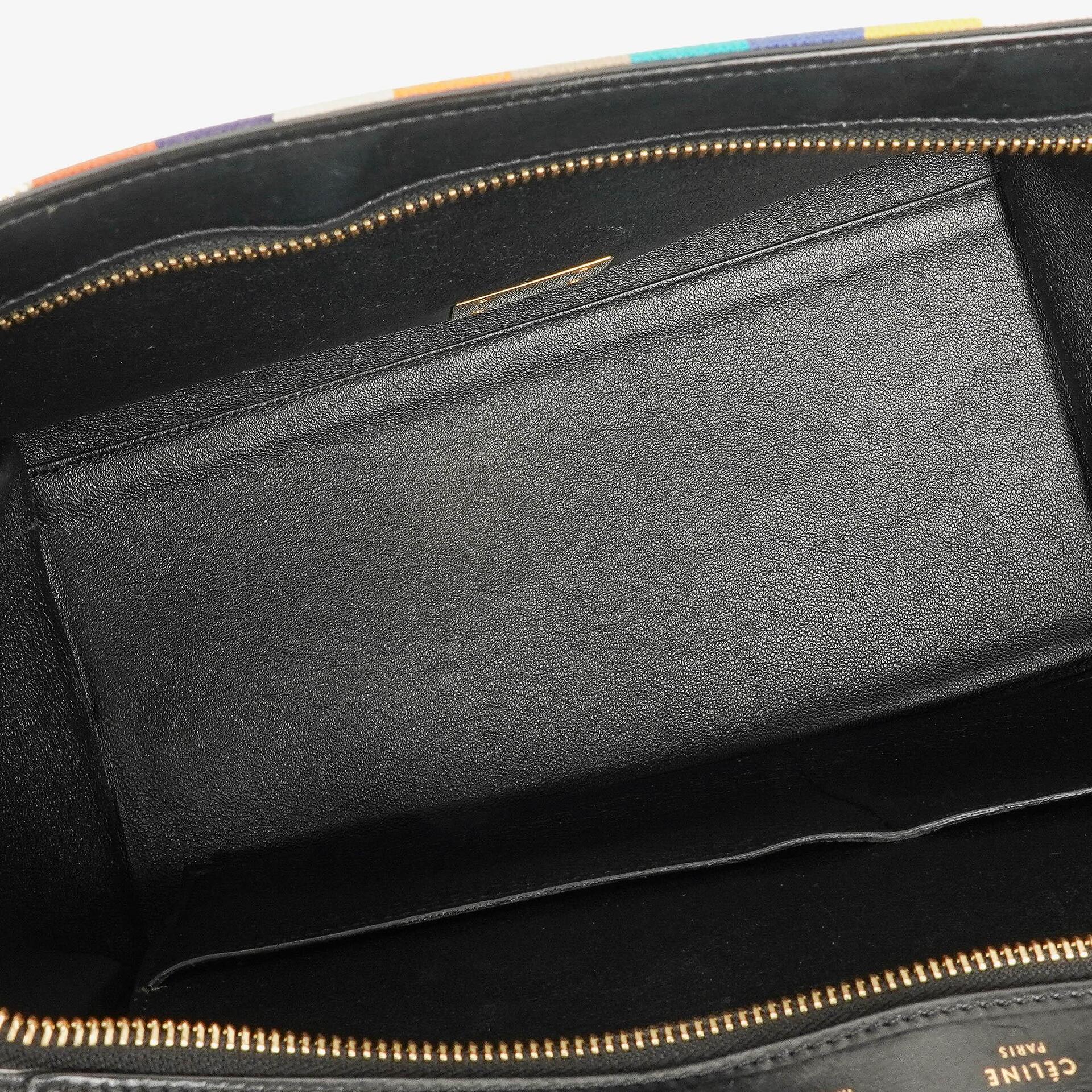 Celine kleine Trapeze Tasche aus mehrfarbig gestreiftem Canvas