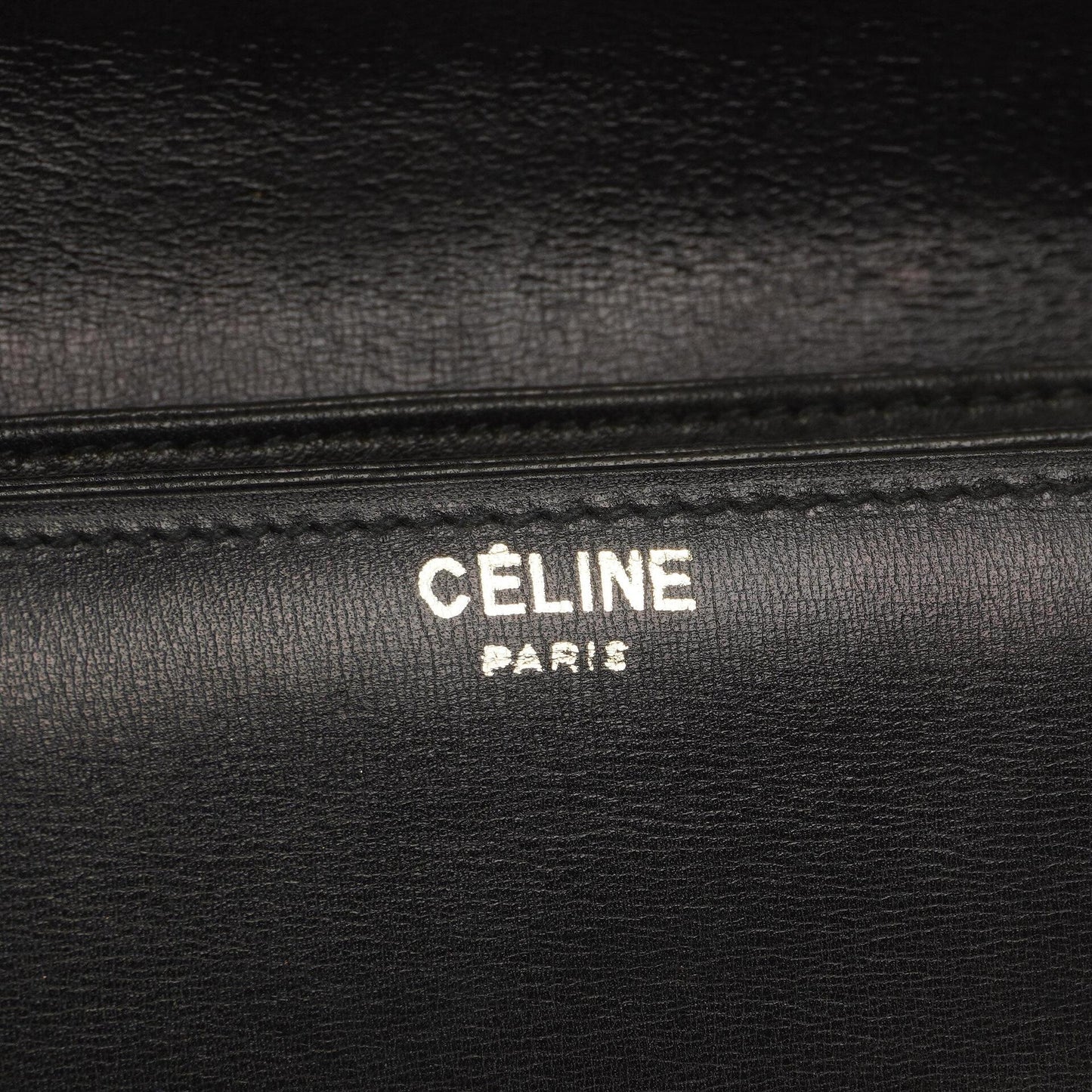 Celine Vintage Caleche Schultertasche aus schwarzem Box Kalbsleder
