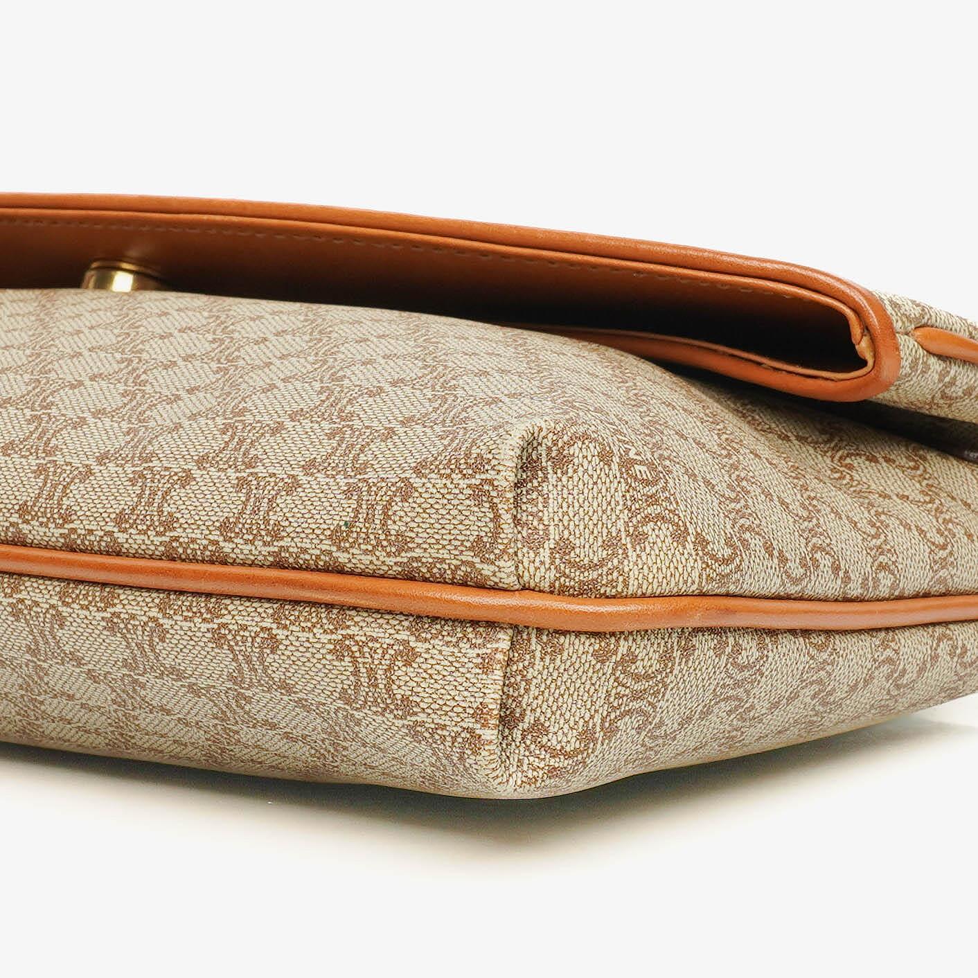 Celine Vintage Macadam Triomphe Clutch in Beige
