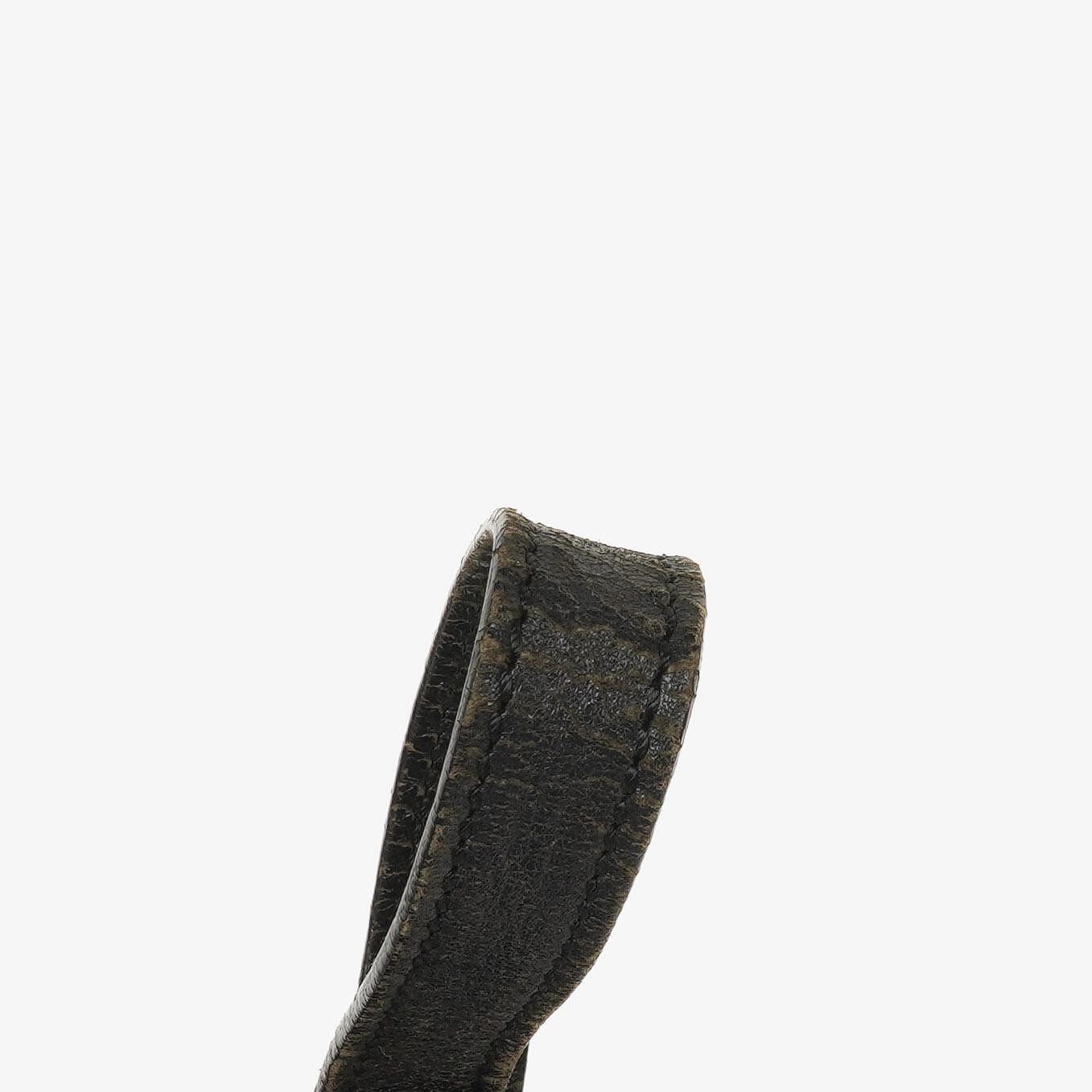Celine Vintage Macadam Triomphe Vanity Bag in Schwarz