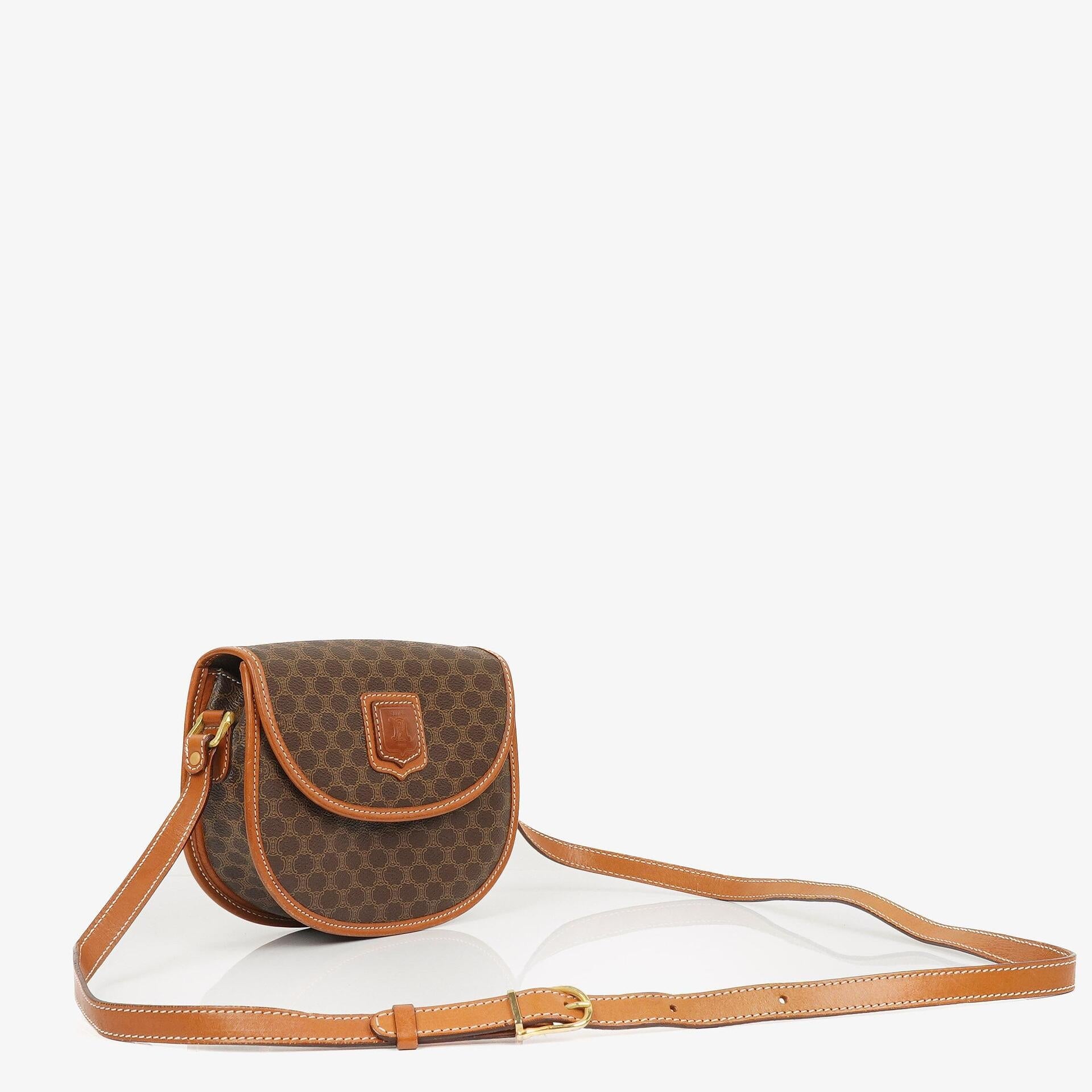 Celine Vintage Macadam Triomphe Braun Umhängetasche