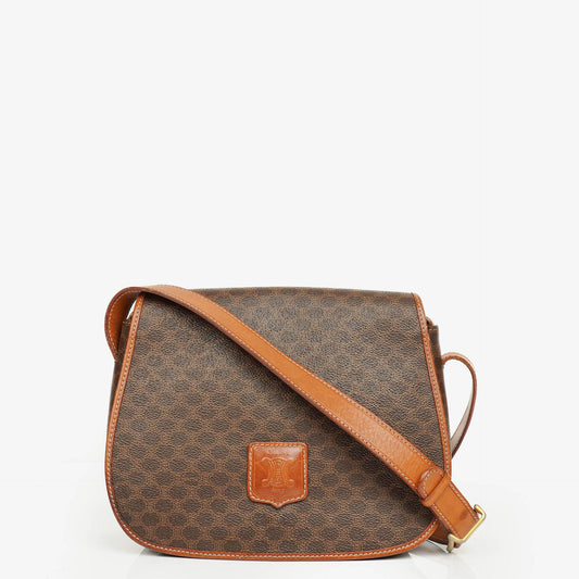 Celine Vintage Macadam Triomphe Umhängetasche in Braun
