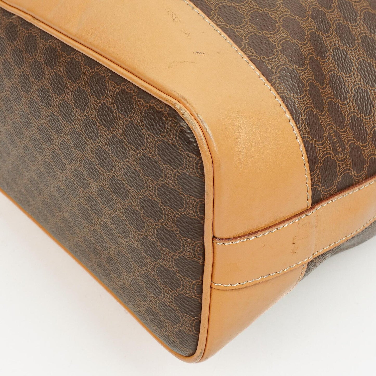 Celine Vintage Macadam Triomphe Beuteltasche in Braun mit Kordelzug
