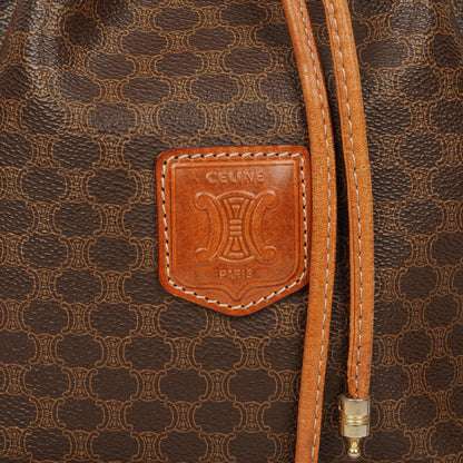 Celine Vintage Macadam Triomphe Bucket Bag mit Zugband in Braun