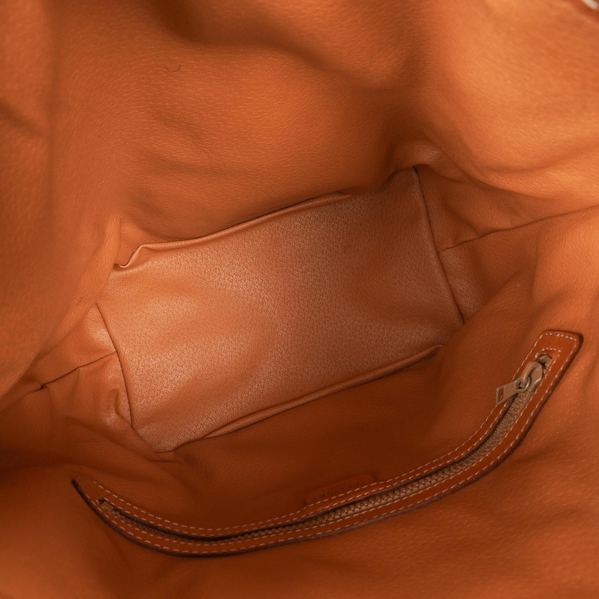 Celine Vintage Macadam Triomphe Bucket Bag mit Zugband in Braun