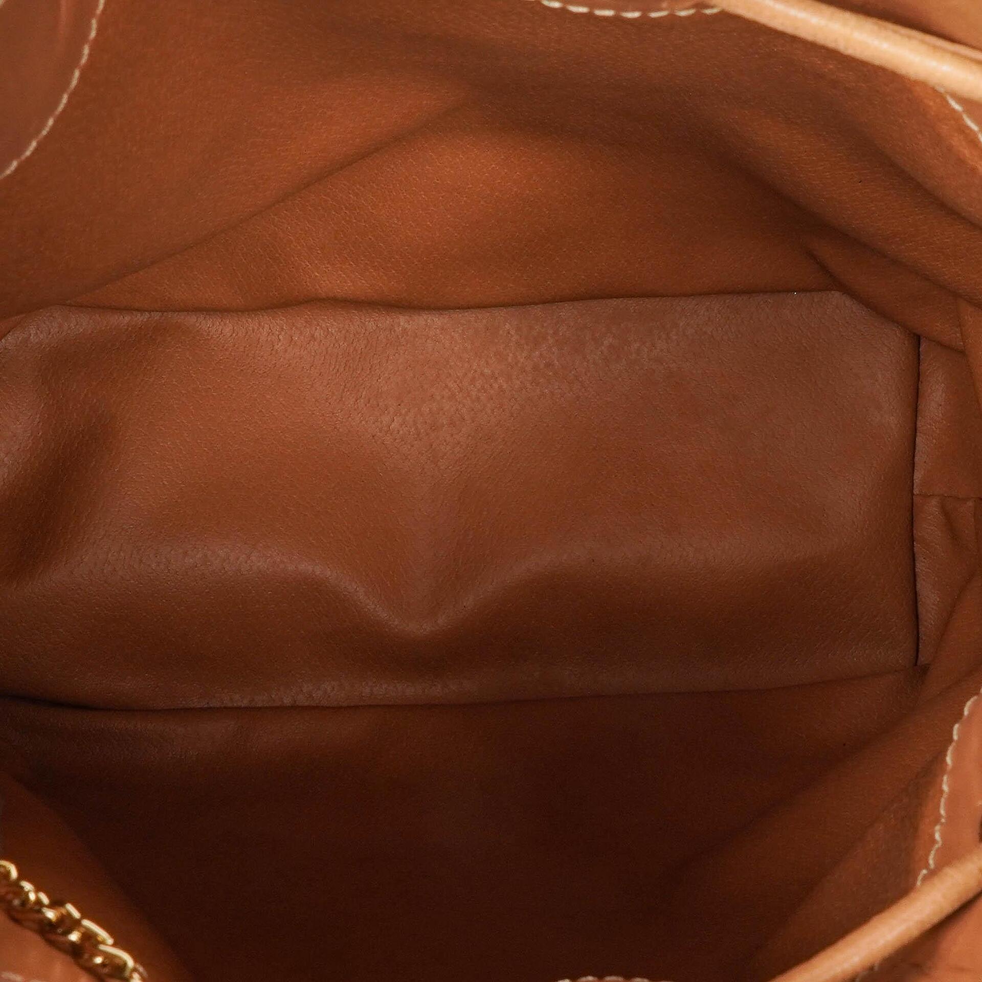 Celine Vintage Macadam Triomphe Bucket Bag mit Zugband in Braun