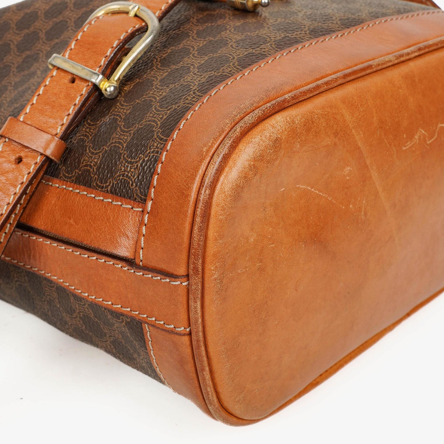 Celine Vintage Macadam Triomphe Bucket Bag mit Zugband in Braun