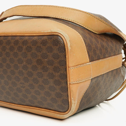 Celine Vintage Macadam Triomphe Bucket Bag mit Zugband in Braun