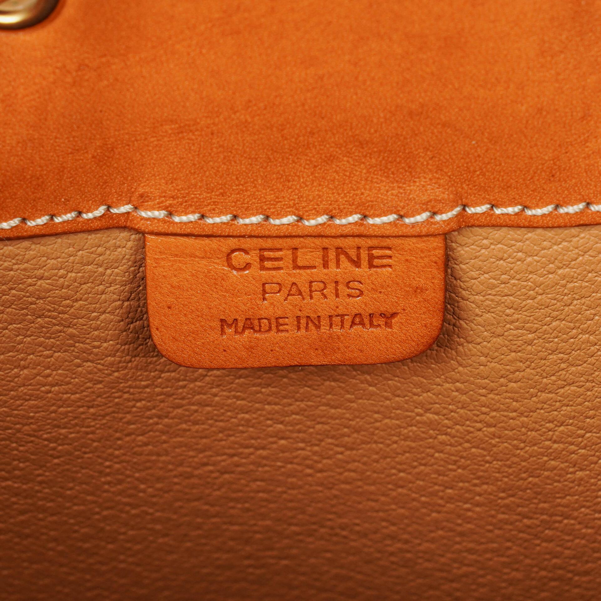 Celine Vintage Macadam Triomphe Bucket Bag mit Zugband in Braun
