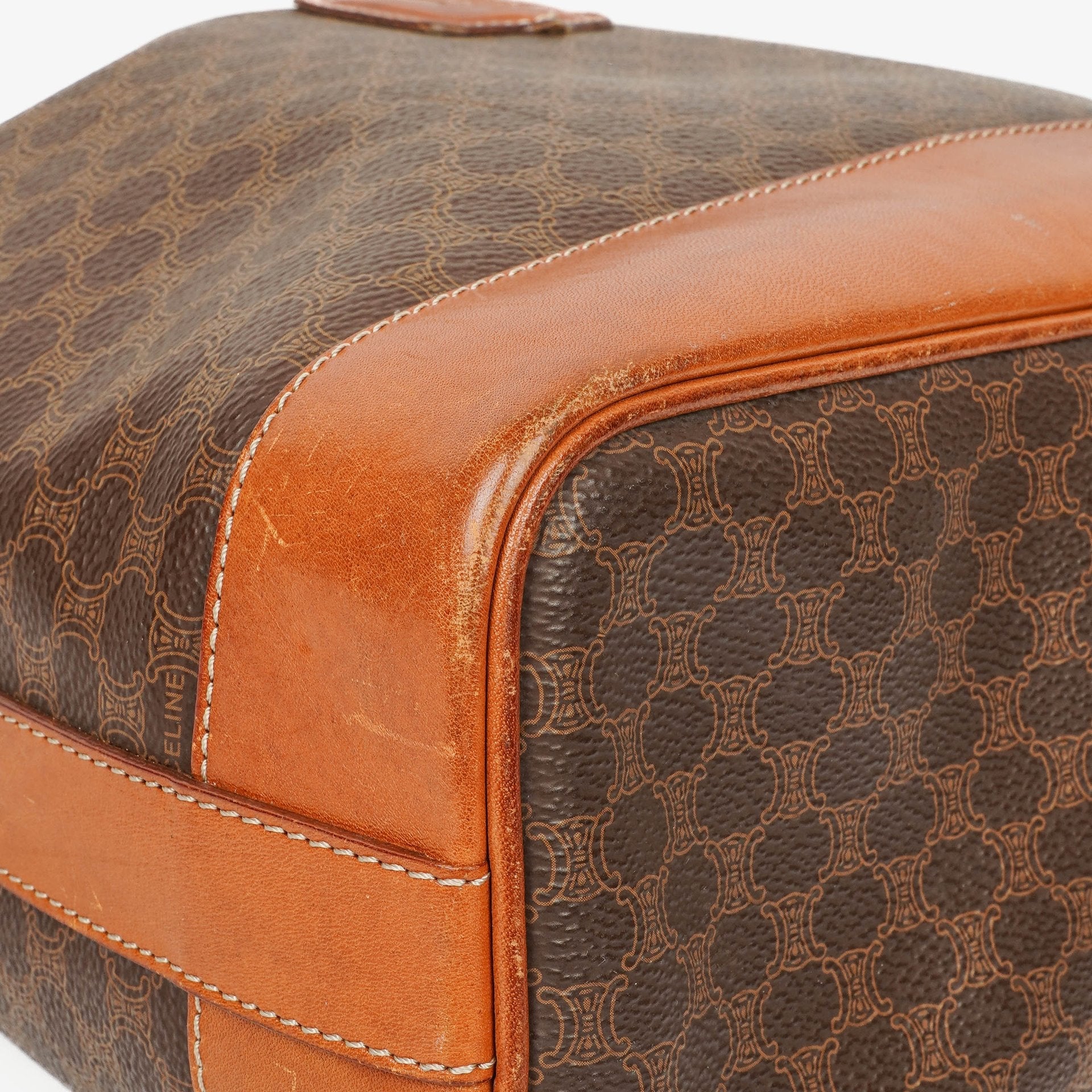Celine Vintage Macadam Triomphe Bucket Bag mit Kordelzug in Braun
