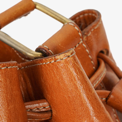 Celine Vintage Macadam Triomphe Bucket Bag mit Kordelzug in Braun