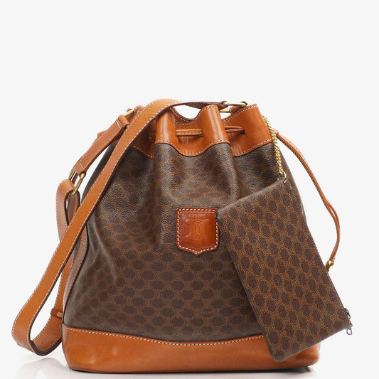 Celine Vintage Macadam Triomphe Braune Zugband Eimer Tasche mit Beutel