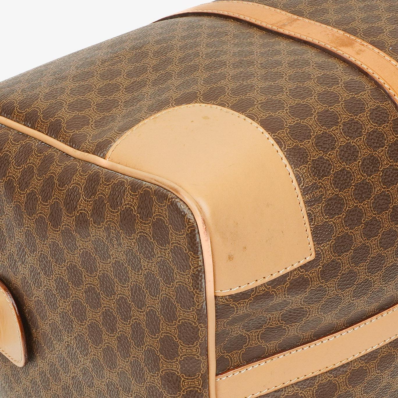 Celine Vintage Macadam Triomphe Reisetasche in Braun