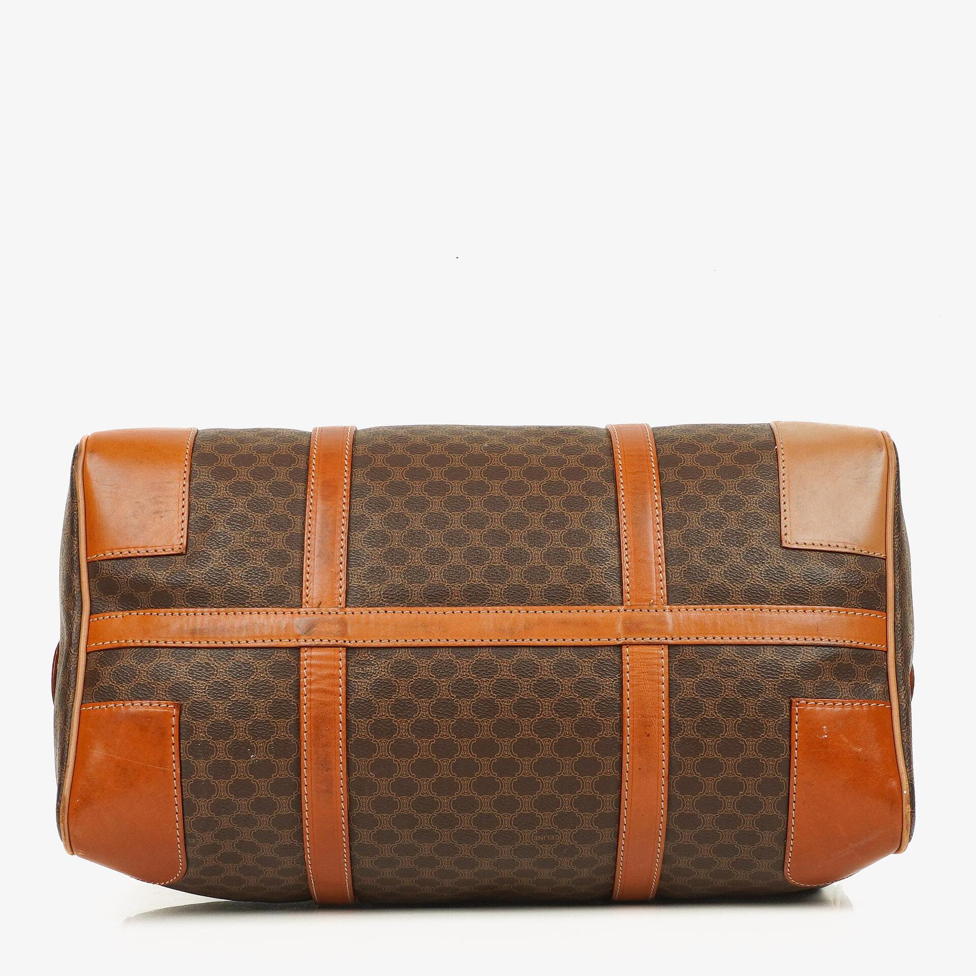 Celine Vintage Macadam Triomphe Reisetasche in Braun