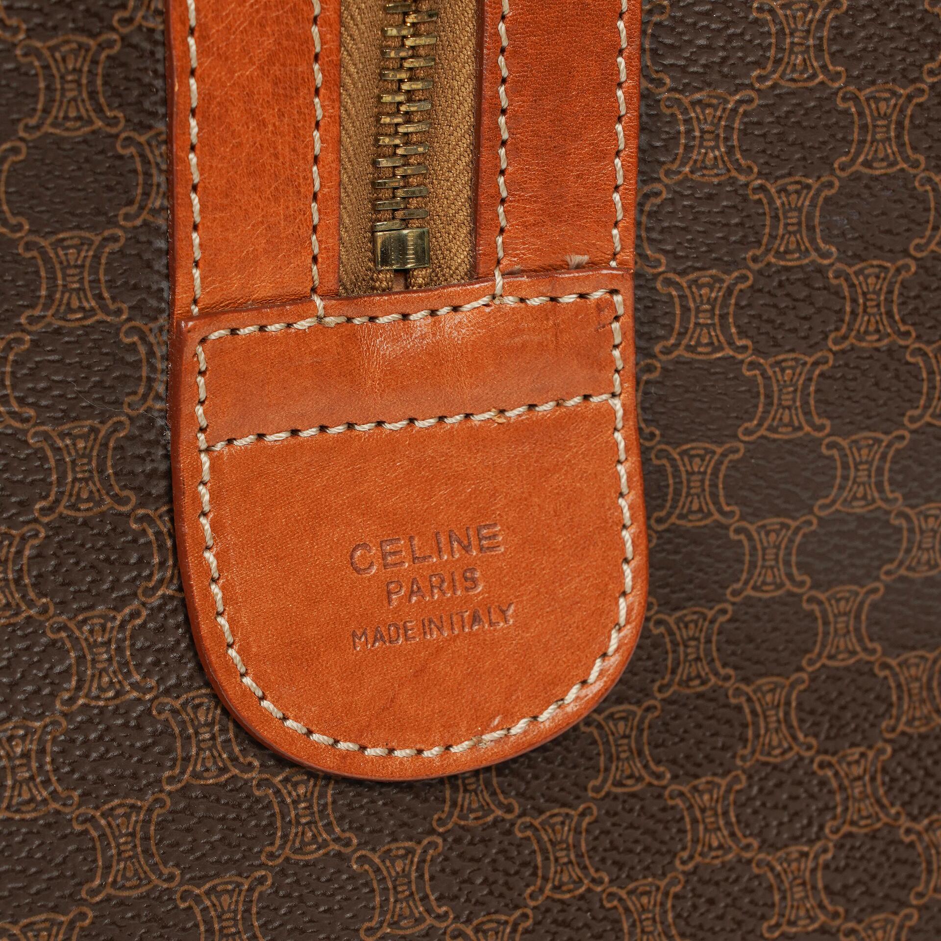 CELINE Vintage Macadam Triomphe Reisetasche in Braun