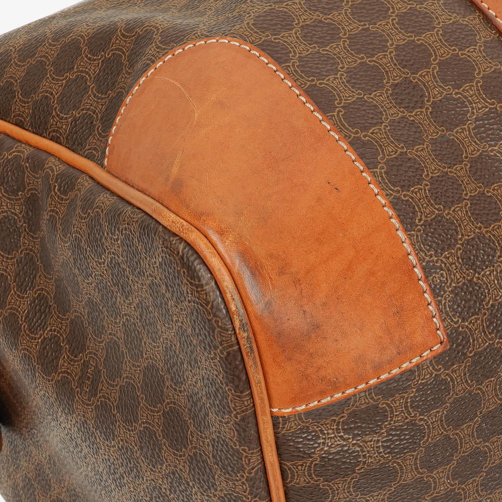 Celine Vintage Macadam Triomphe Reisetasche in Braun
