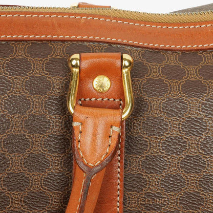 Celine Vintage Macadam Triomphe Reisetasche in Braun