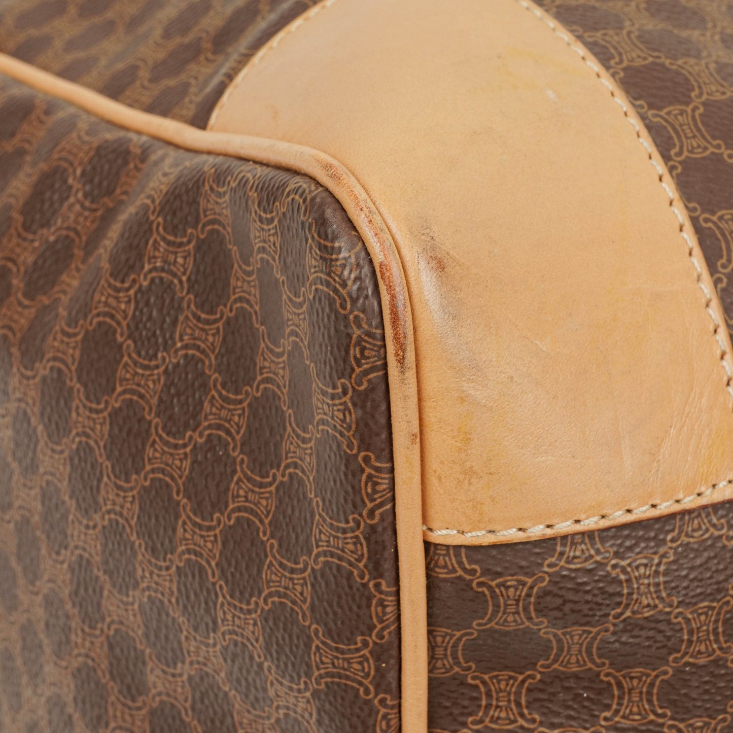 Celine Vintage Macadam Triomphe Reisetasche in Braun
