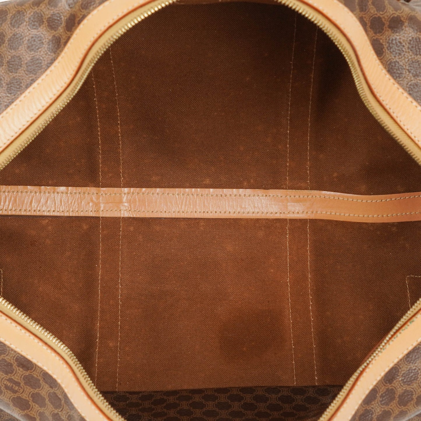 Celine Vintage Macadam Triomphe Reisetasche in Braun