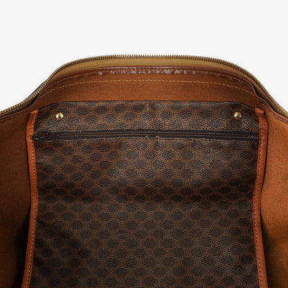 Celine Vintage Macadam Triomphe Reisetasche in Braun