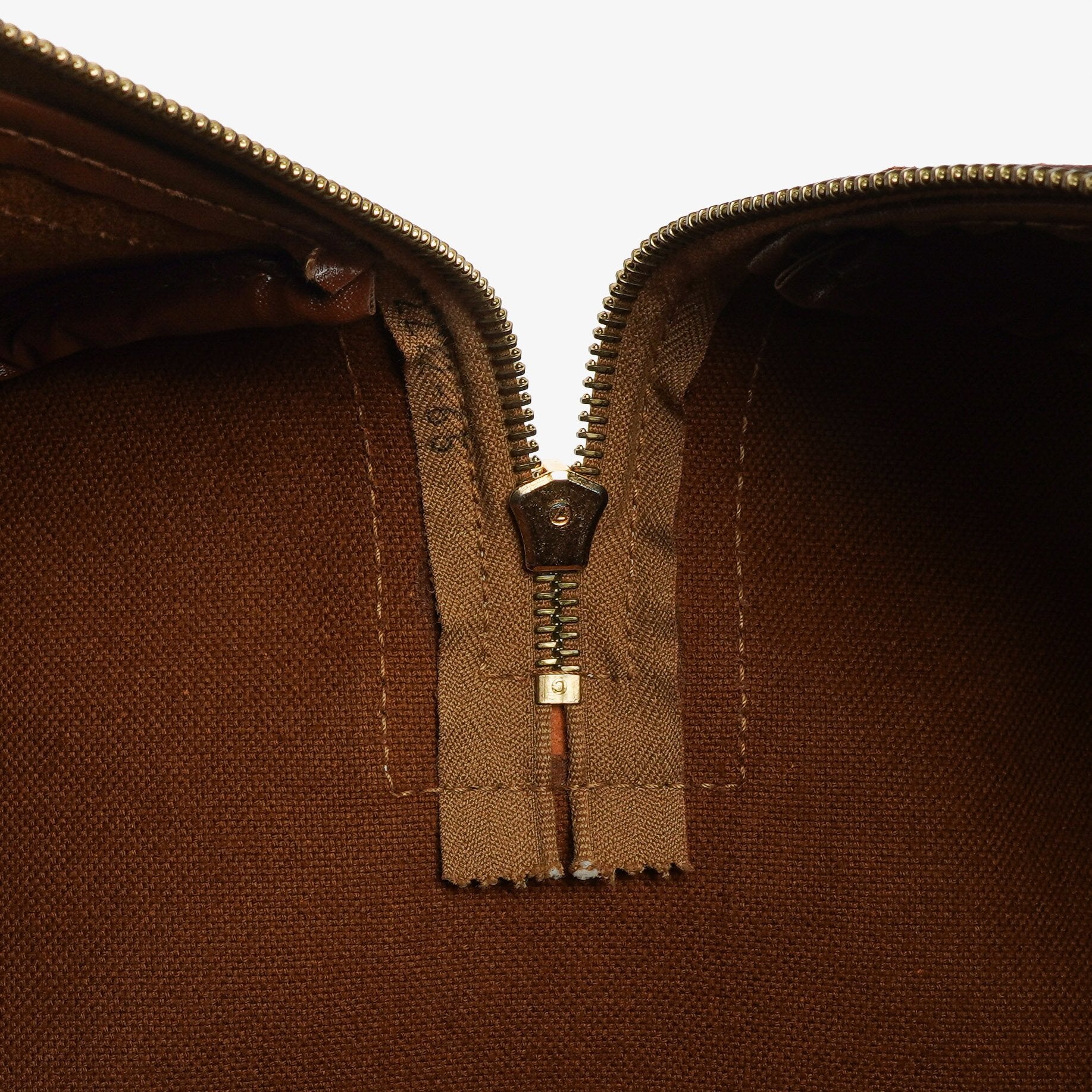 Celine Vintage Macadam Triomphe Reisetasche in Braun