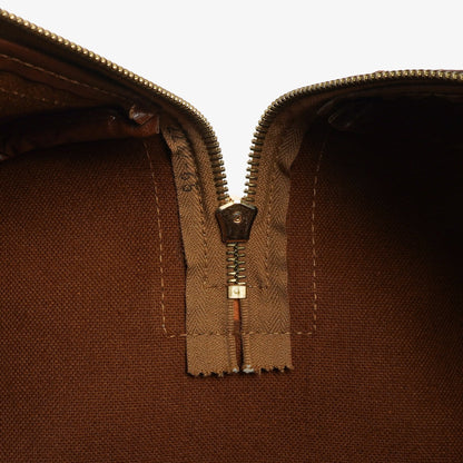 Celine Vintage Macadam Triomphe Reisetasche in Braun