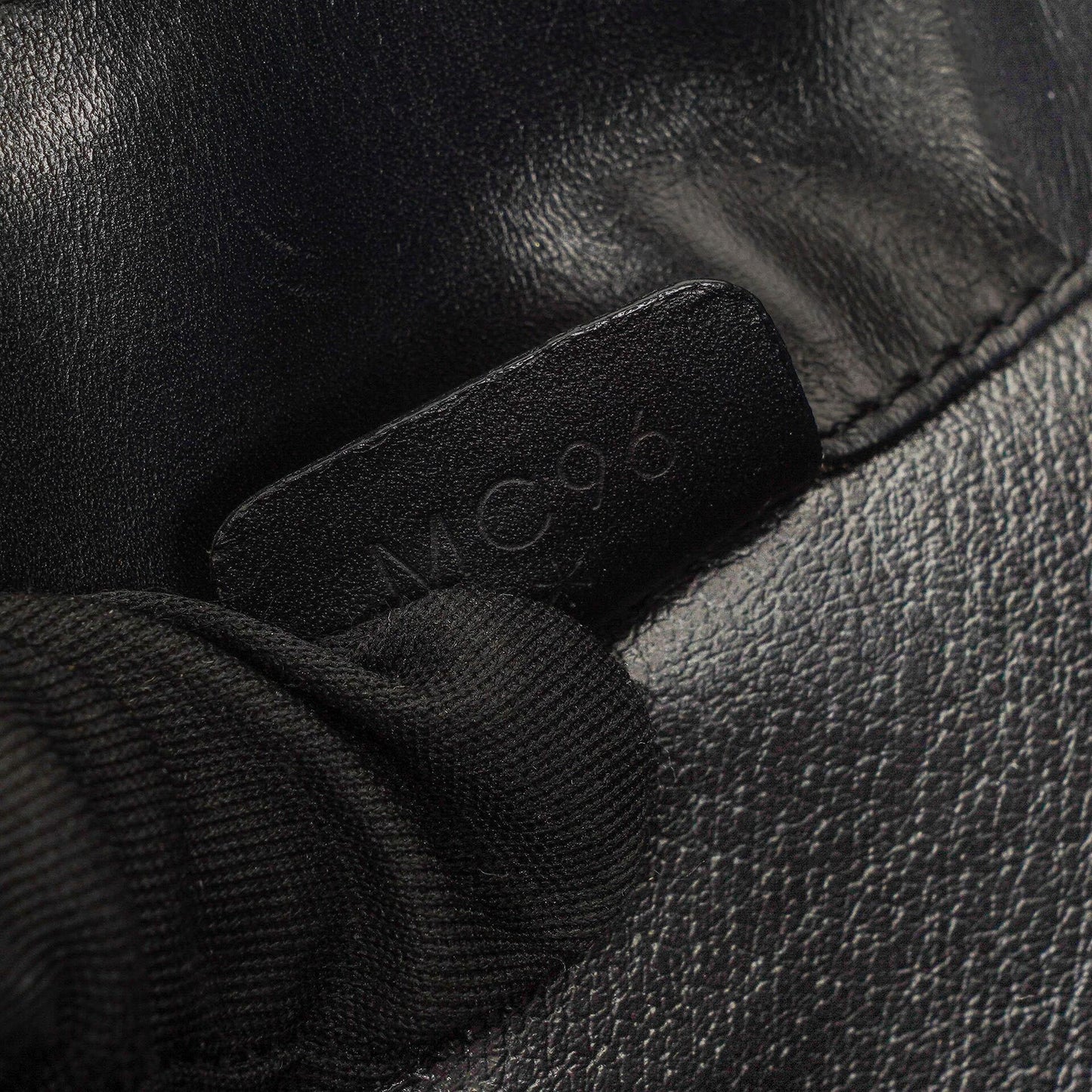 Celine Vintage Macadam Triomphe Kordelzug Bucket Bag