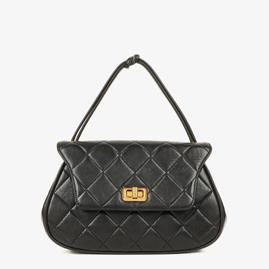 Chanel 2.55 Top-Handle Flap-Tasche aus schwarzem gestepptem Lammleder