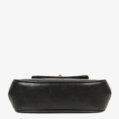 Chanel 2.55 Top-Handle Flap-Tasche aus schwarzem gestepptem Lammleder