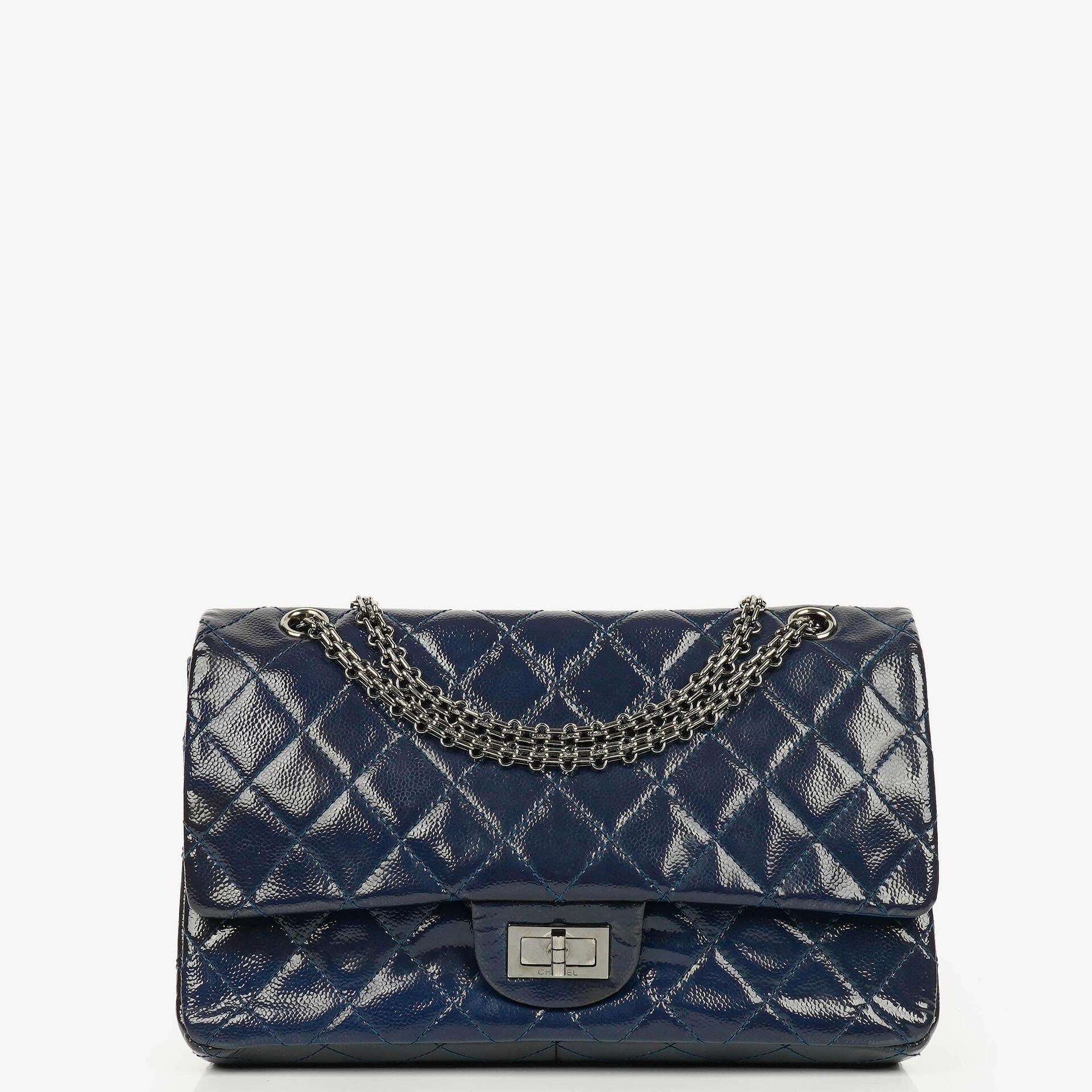 Chanel 2.55 Reissue 227 gesteppte Caviar Flap Tasche