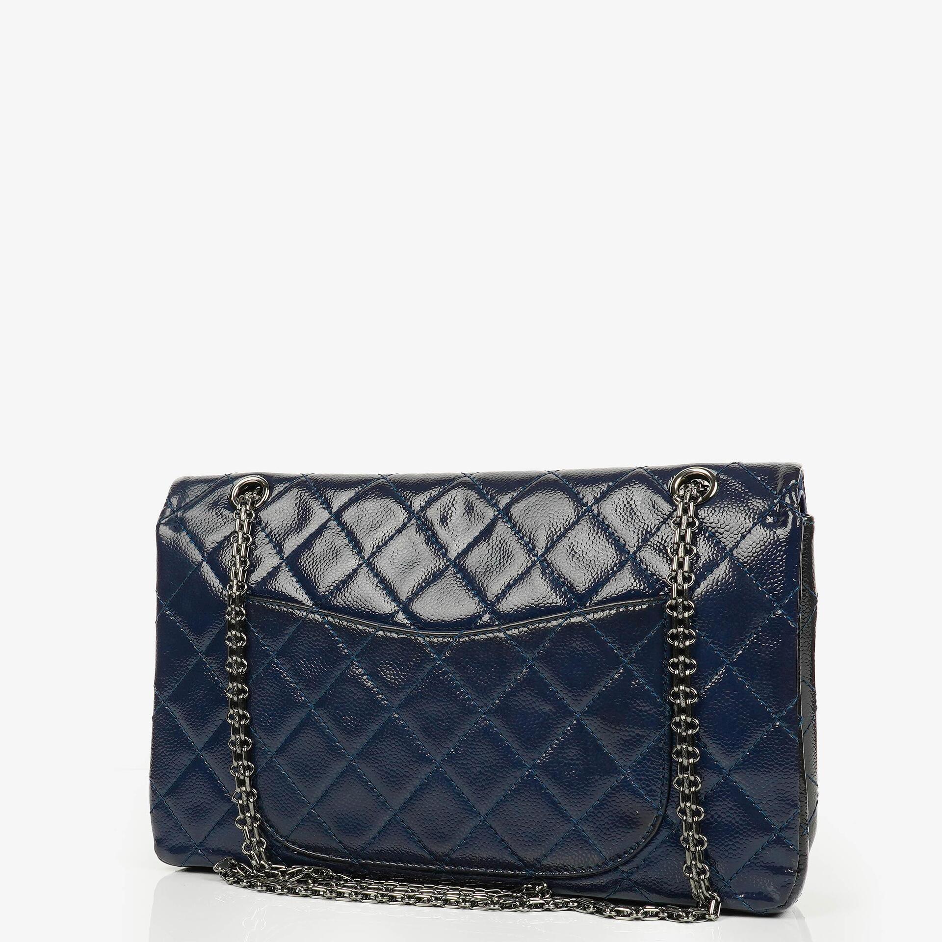 Chanel 2.55 Reissue 227 gesteppte Caviar Flap Tasche