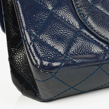 Chanel 2.55 Reissue 227 gesteppte Caviar Flap Tasche