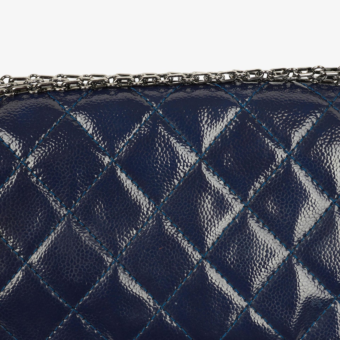 Chanel 2.55 Reissue 227 gesteppte Caviar Flap Tasche