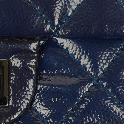 Chanel 2.55 Reissue 227 gesteppte Caviar Flap Tasche