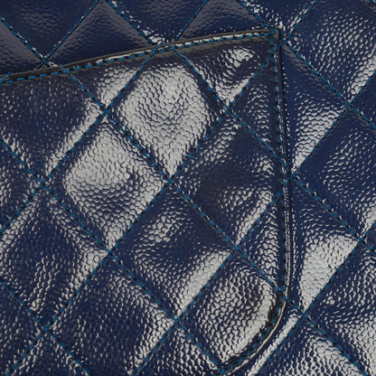 Chanel 2.55 Reissue 227 gesteppte Caviar Flap Tasche
