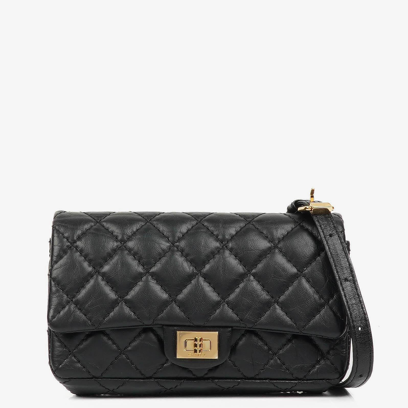 Chanel 2.55 Reissue Flap Belt Bag aus schwarzem gestepptem gealtertem Kalbsleder