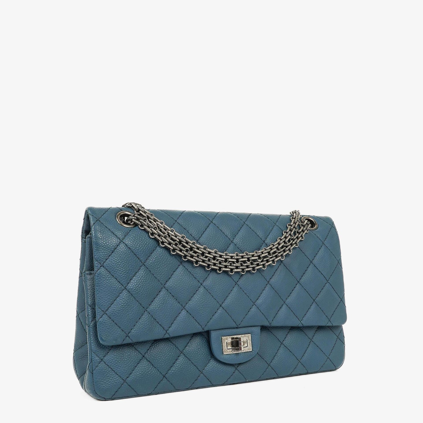 Chanel 2.55 Reissue Double Flap Tasche aus blauem gestepptem Caviar-Leder mit Ruthenium-Beschlägen
