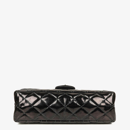 Chanel 2.55 Reissue 227 Double Flap Tasche aus Lackleder mit Ruthenium-Beschlägen