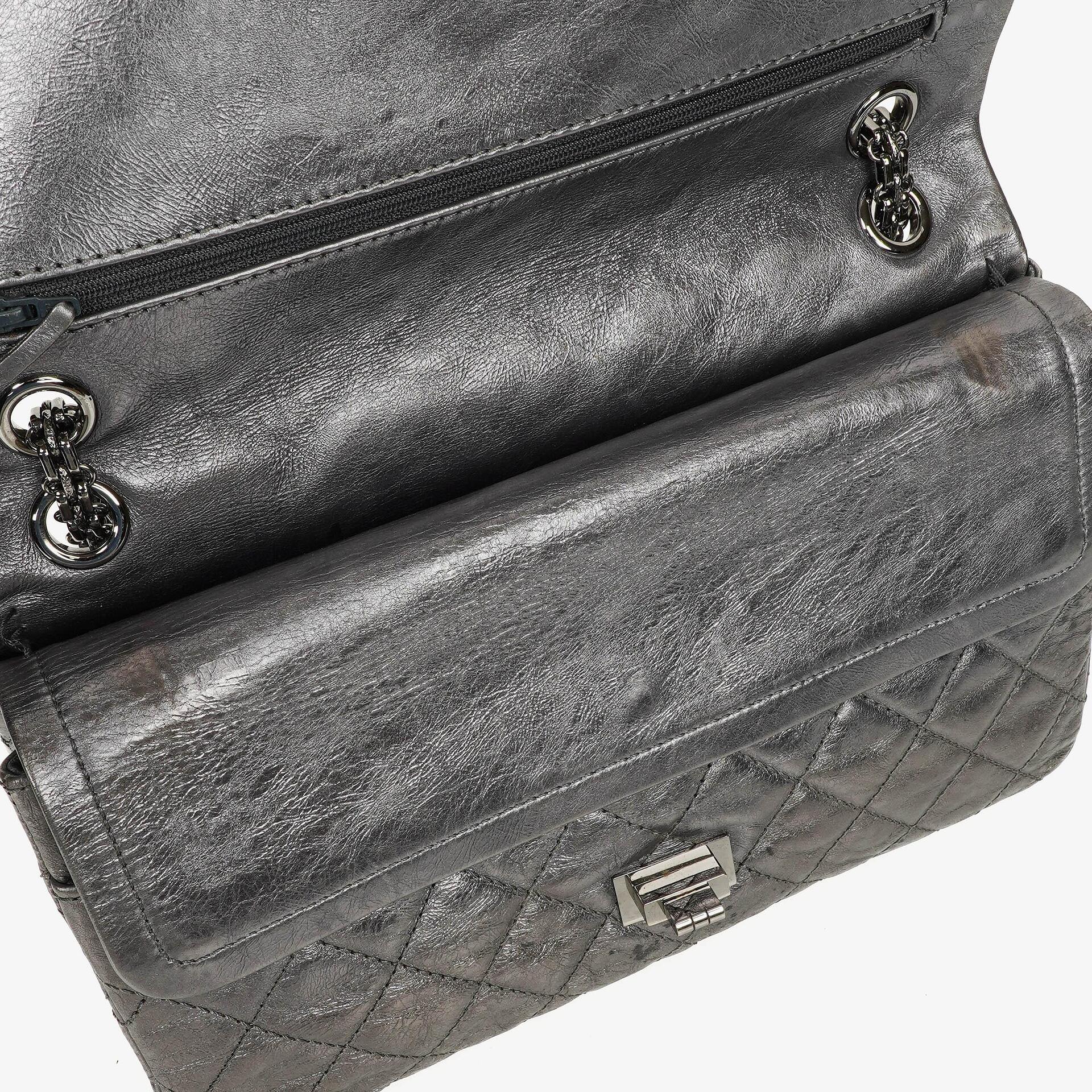 Chanel 2.55 Reissue 226 Flap Tasche aus metallisch grauem Kalbsleder