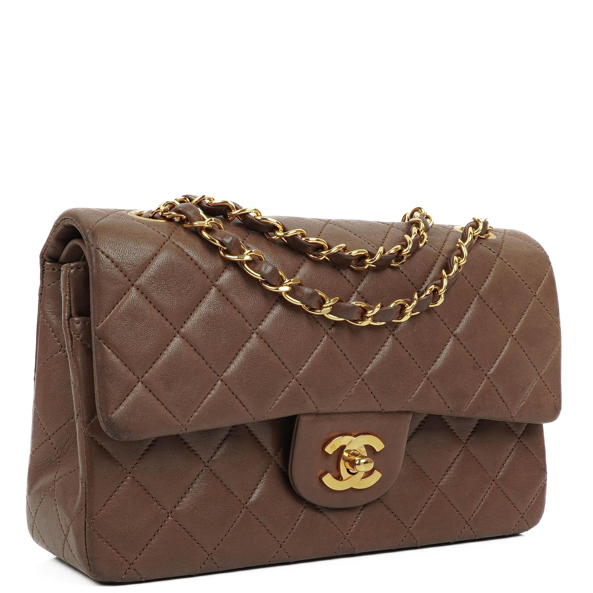 Chanel Kleine Klassische Double Flap Braun Gestepptes Lammleder 24K Vergoldete Beschläge