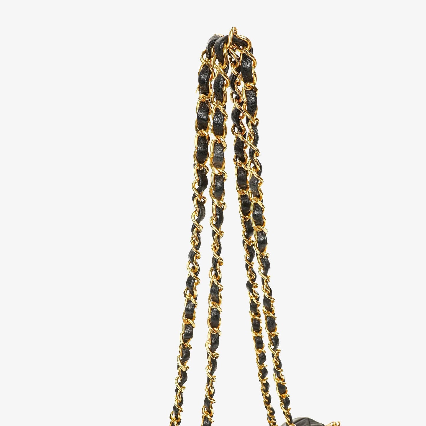 CHANEL Barrel Schultertasche aus schwarzem gestepptem Leder